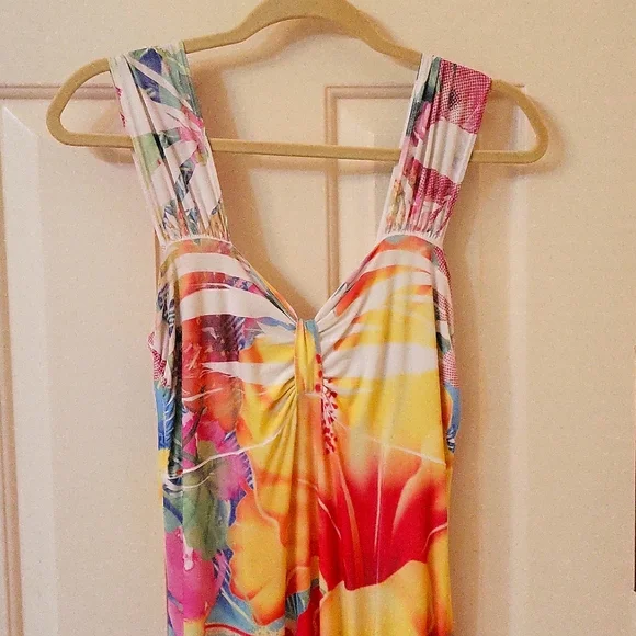 Floral Flowy Flare Dress - Picture 4 of 10